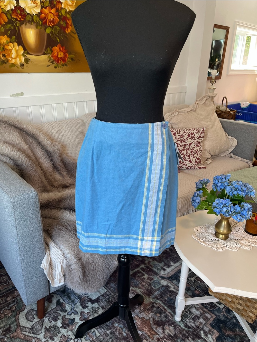 Liz Claibourne Y2K Vintage Light Blue Stripe Wrap Mini Skirt Size 26” Waist